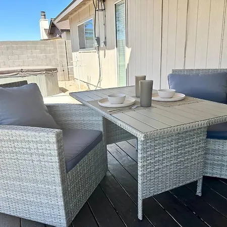 Cozy Bohemian Home W/ Hot Tub In Mesa